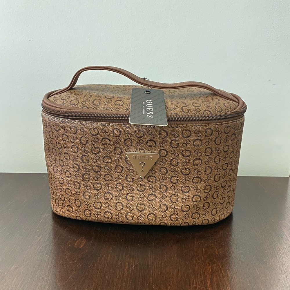 GUESS Cosmetic/Travel Bag w/ Tags